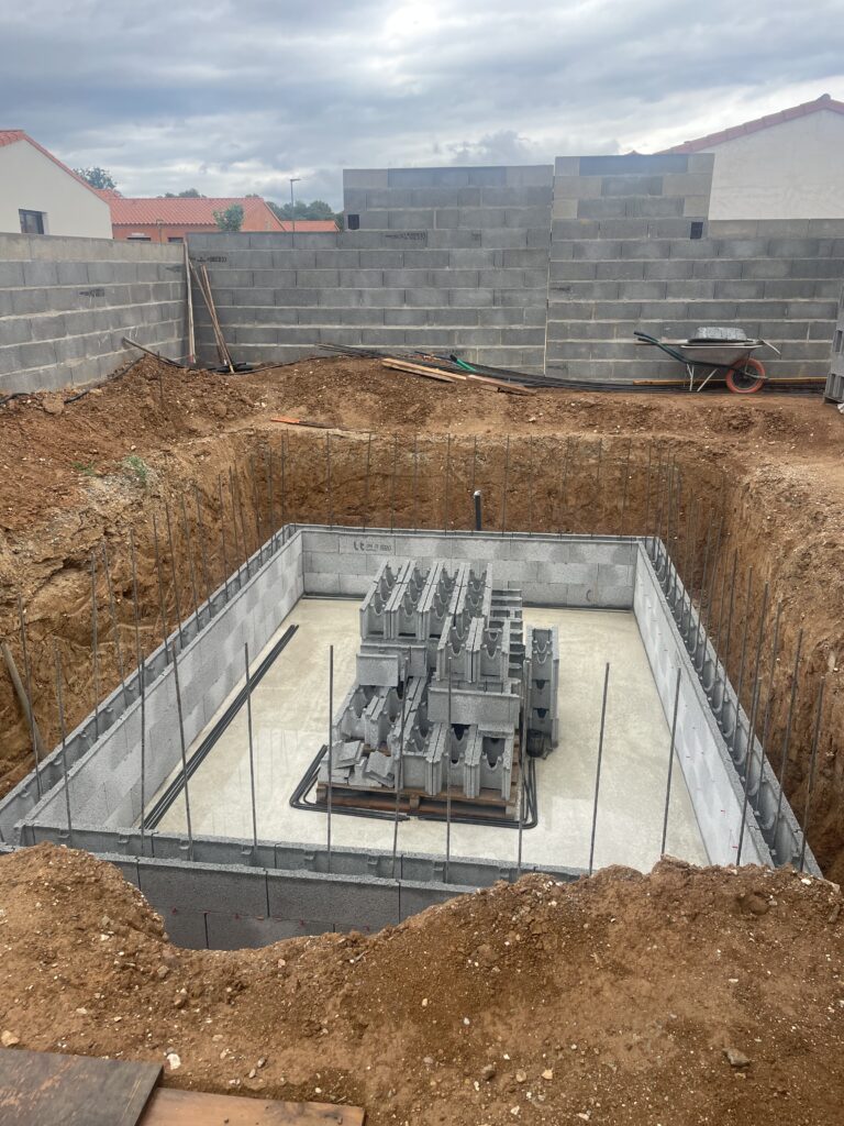 Elévation mur de piscine